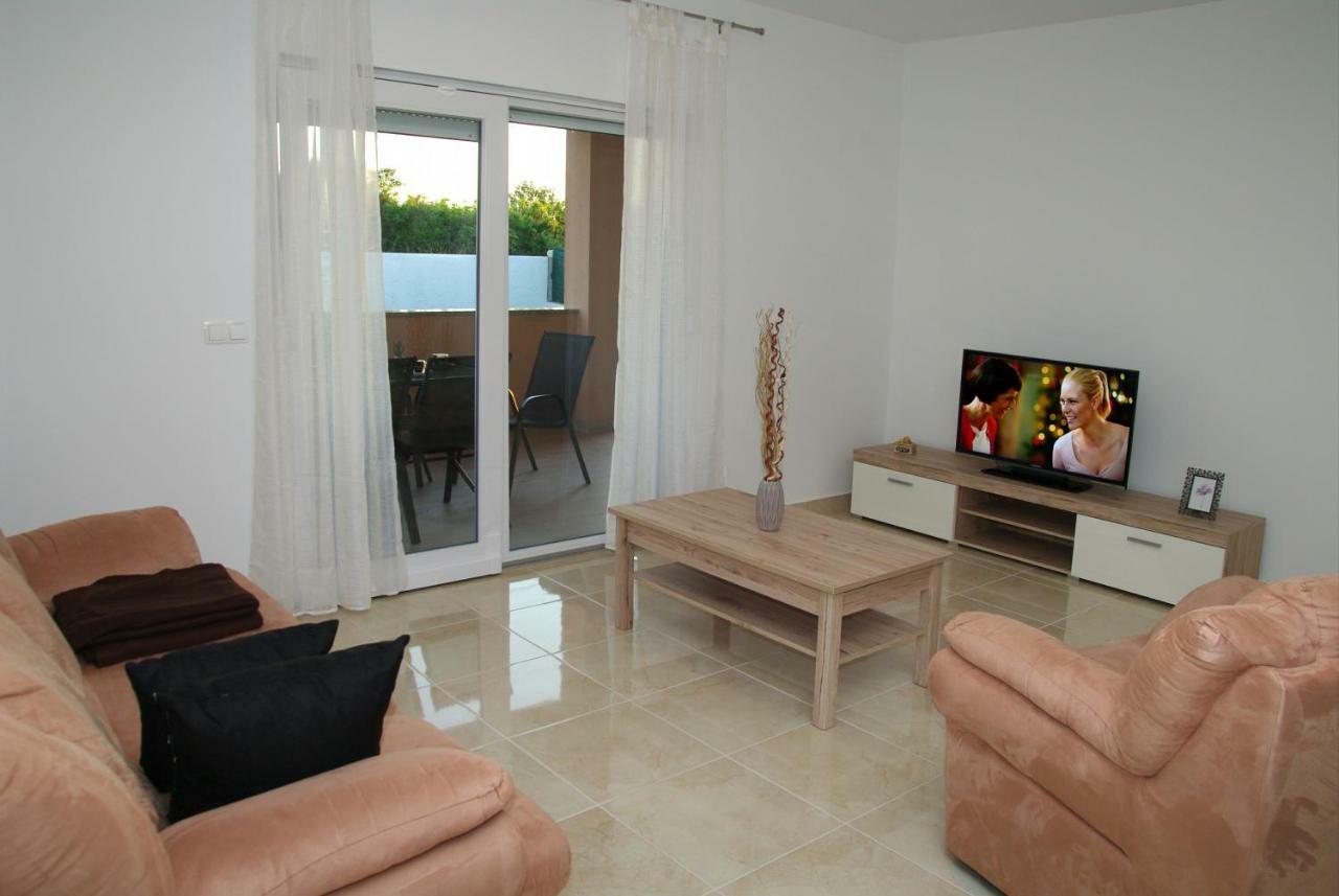 Holiday Home Luka 자다르 외부 사진