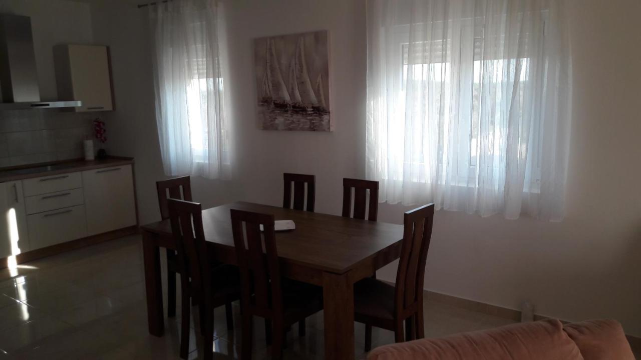 Holiday Home Luka 자다르 외부 사진