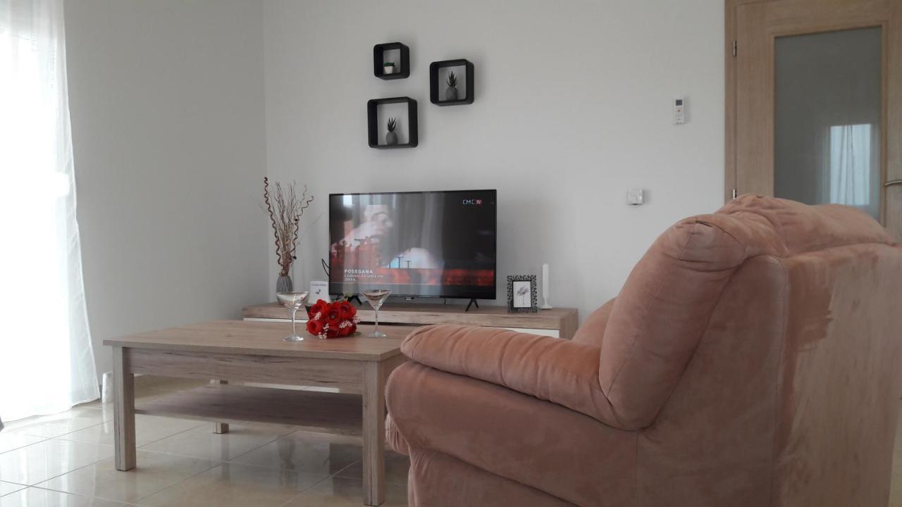 Holiday Home Luka 자다르 외부 사진